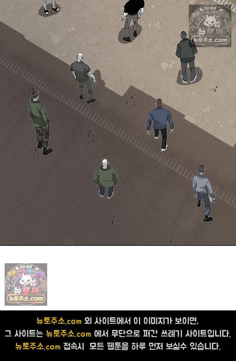 050.jpg