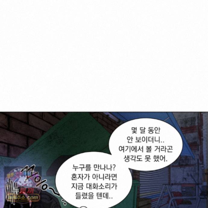 050.jpg